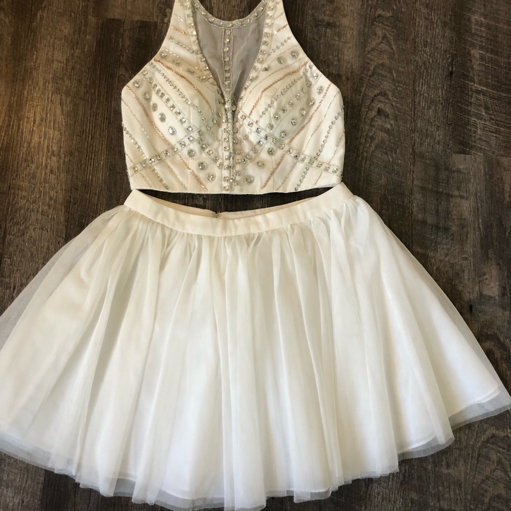 White homecoming dress